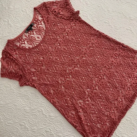 Tutta Bella Maternity Lace Top | Size Large - Picture 4 of 8